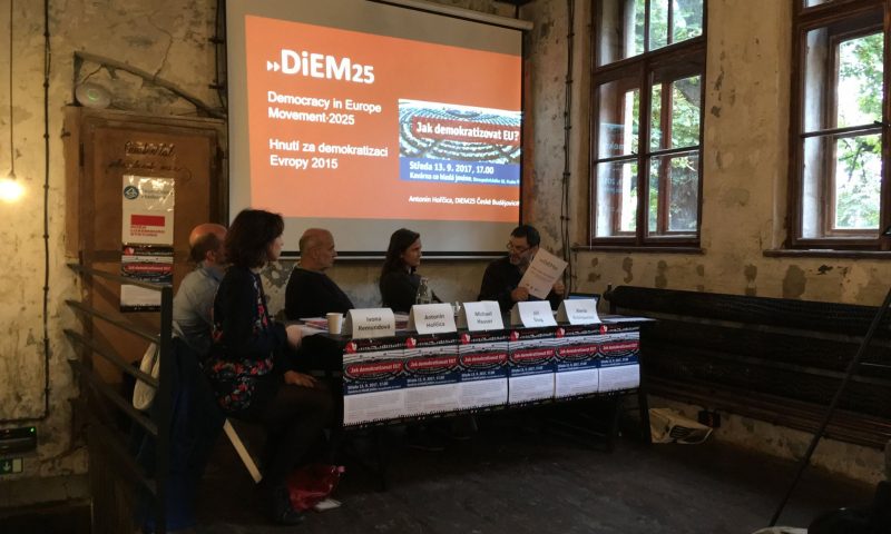 DiEM25 seminar in Prague