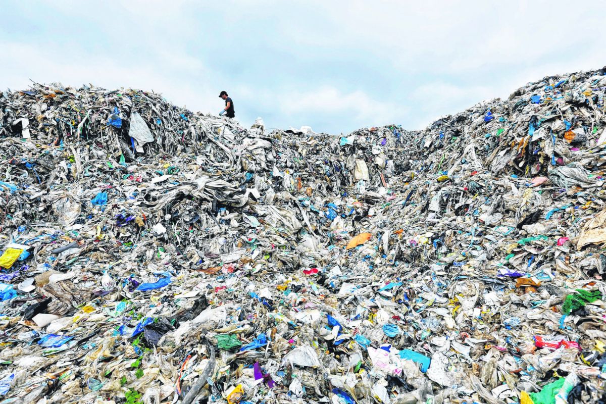 The trash heap phenomenon | Comment | ekathimerini.com