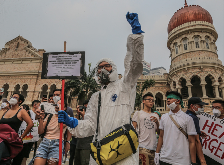 Malaysian DiEMer Jacob Lim calls out for an International Green New Deal.